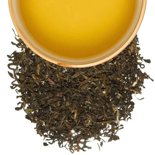 Green Darjeeling GFOP - Té verde India. Rico en polifenoles, ayuda a prevenir la oxidación de las células y el envejecimiento. en Le Grenier